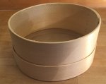 Flour sieve with wooden frame, metal grid ø 22 cm