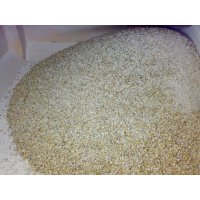 Freshly crushed malt